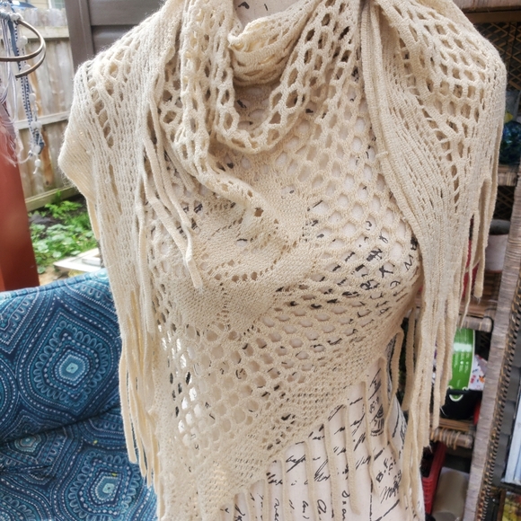 Accessories - Women's Boho Knit Cream Shawl
